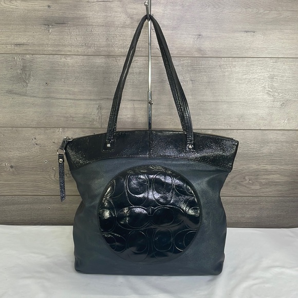 Coach Handbags - Coach Bag F18336 Laura Signature In Black Leather Tote